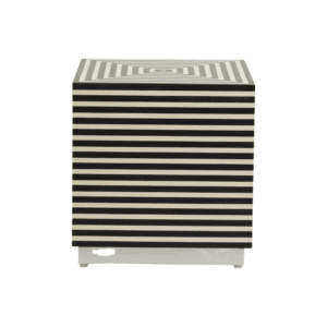 Šoninis staliukas "Taura Square"