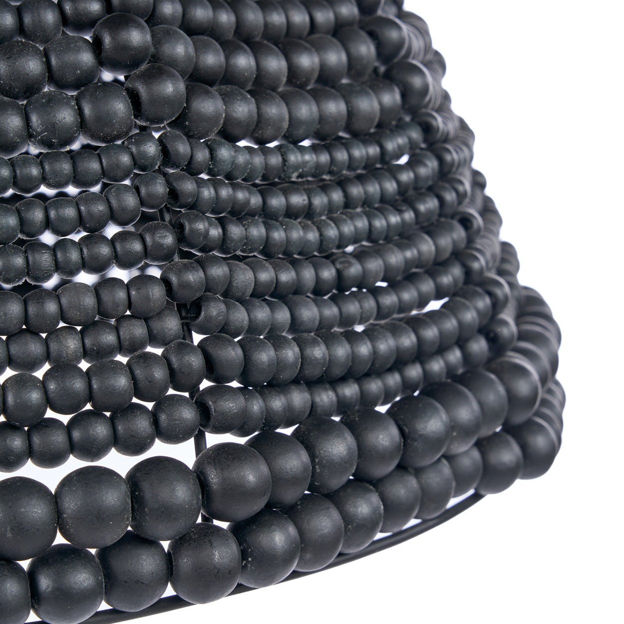 Pakabinamas šviestuvas Wooden Bead Dome – juodas - Image 9